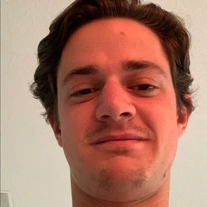 Meet your Posher, Adrian